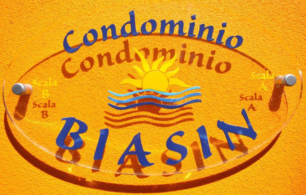 Condominio Biasin Bibione Buitenkant foto